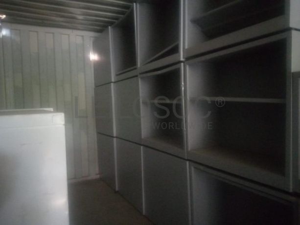 Armários (cacifos) metálico  ·