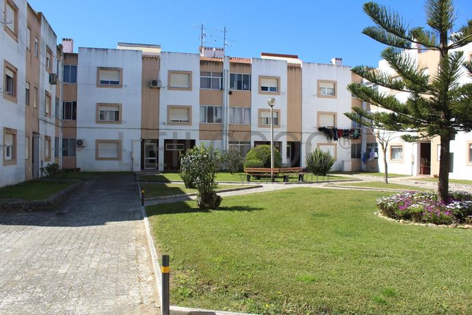 Direito de Superfície de Apartamento · Azeitão, Setúbal