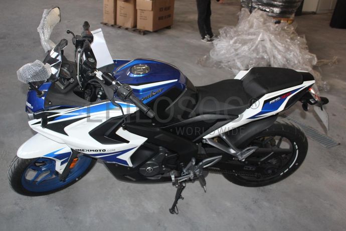 Bajaj Pulsar RS 200 ABS