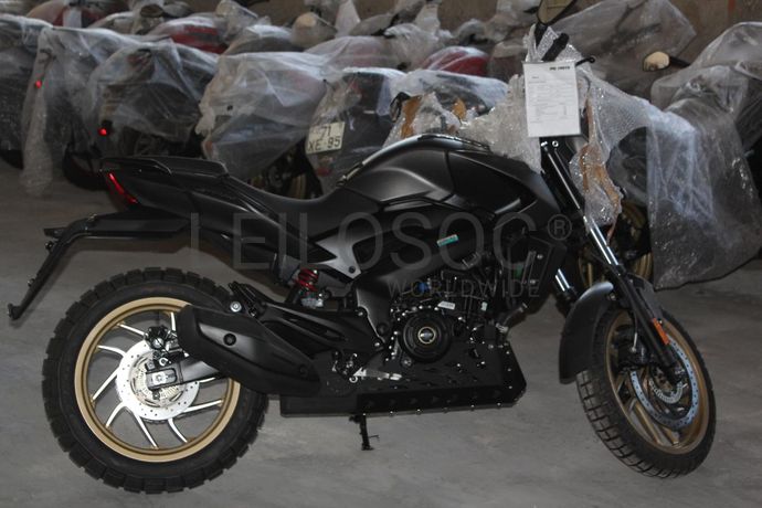 Bajaj Pulsar RS 200 FI ABS