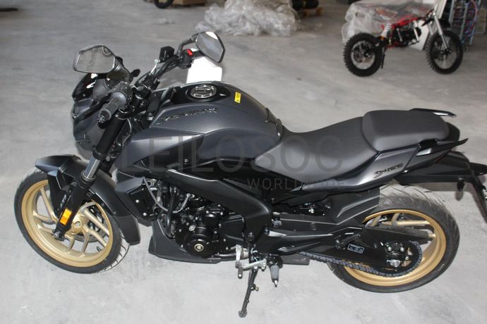 Bajaj Dominar D400 ABS