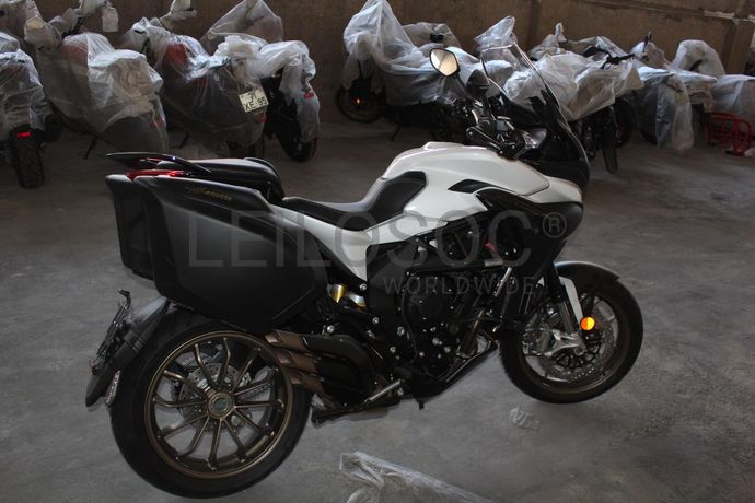 MV Augusta Turismo Veloce 800 Lusso