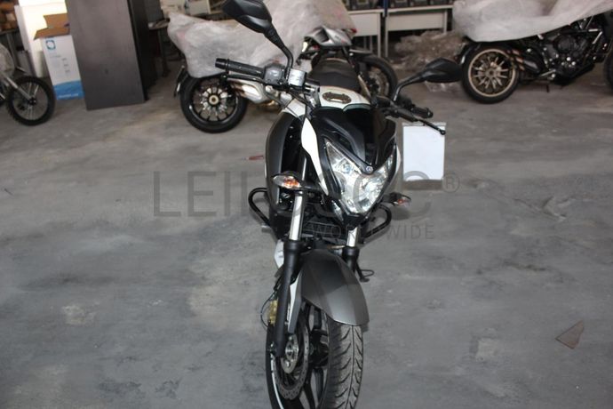 Bajaj Pulsar NS 200 FI ABS