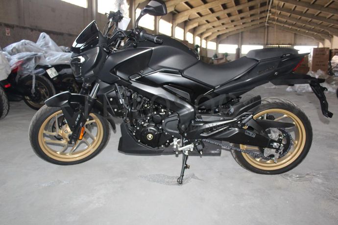 Bajaj Dominar D400 ABS