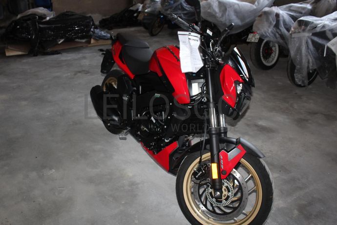 Bajaj Dominar D400 ABS