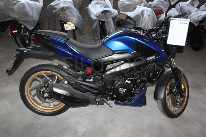 Bajaj Dominar D400 ABS