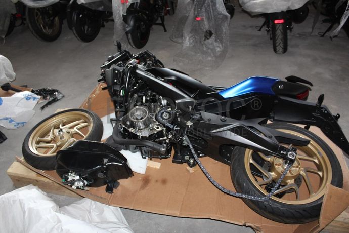 Bajaj Dominar D400 ABS