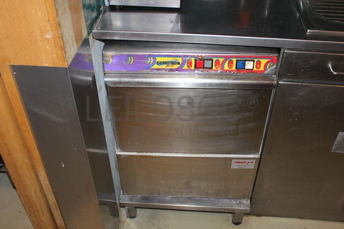 Equipamentos de Restauração e Informático