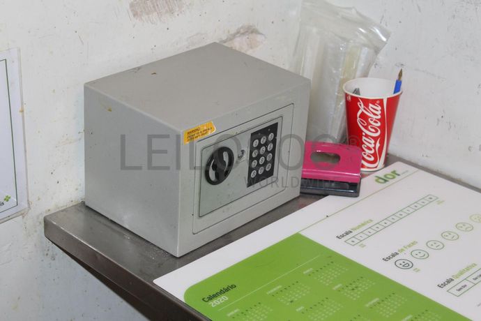 Equipamentos de Restauração e Informático