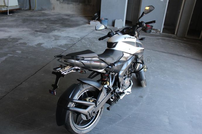 Bajaj Pulsar NS 200