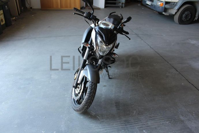 Bajaj Pulsar NS 200