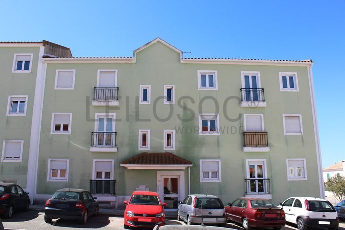 Apartamento T2 · Azeitão, Setúbal