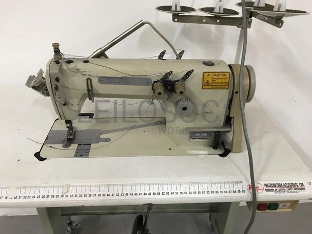 Máquina de Costura