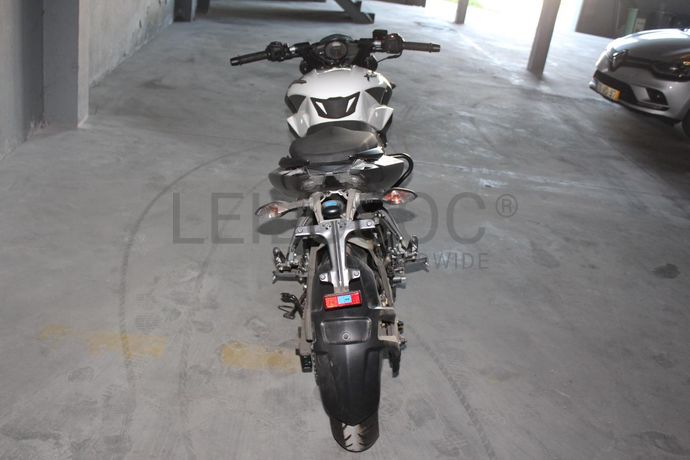 Bajaj Pulsar NS 200 FI ABS