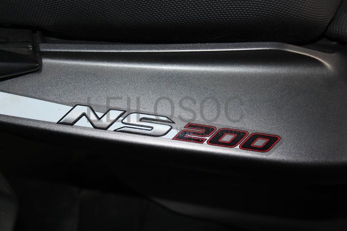 Bajaj Pulsar NS 200 FI ABS