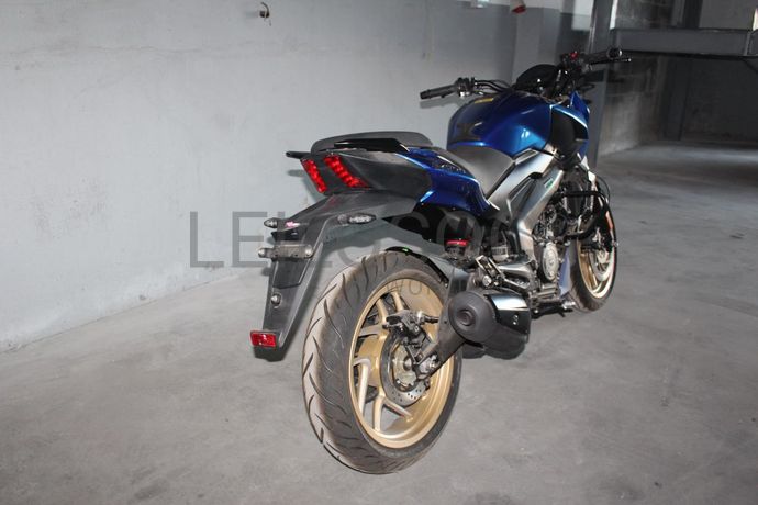 Bajaj Dominar D400 ABS