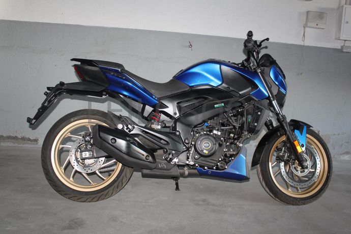 Bajaj Dominar D400 ABS