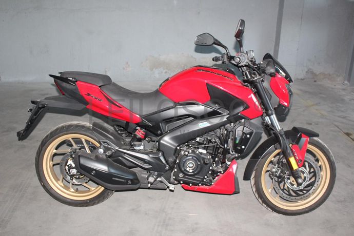 Bajaj Dominar D400 ABS