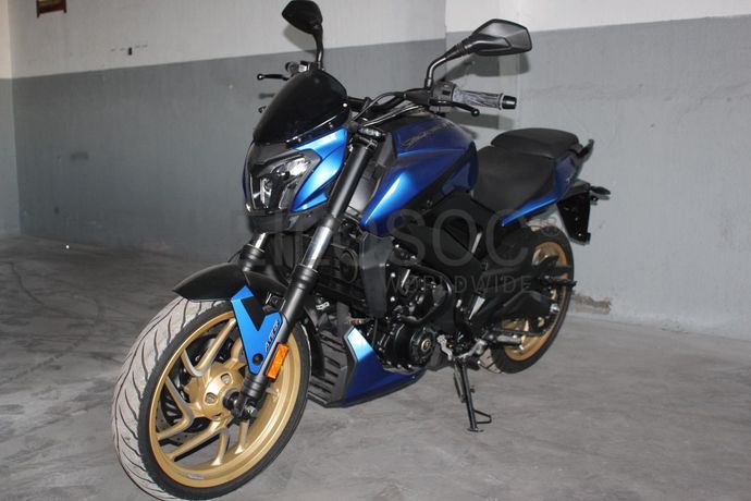 Bajaj Dominar D400 ABS