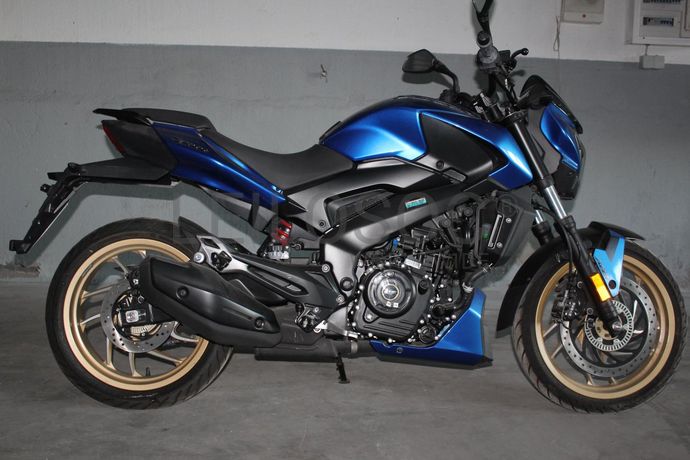 Bajaj Dominar D400 ABS