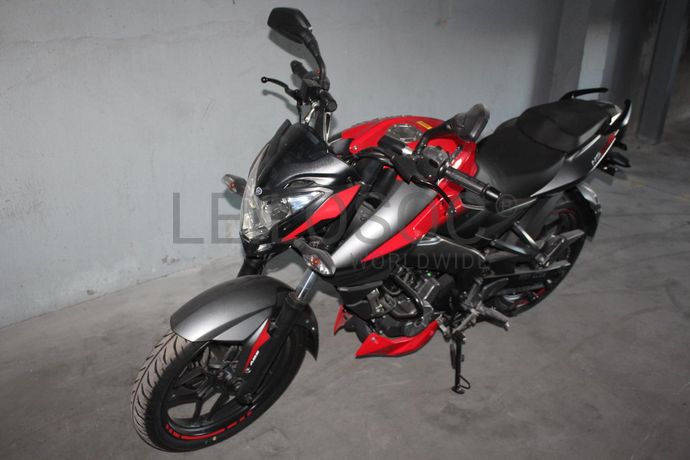 Bajaj Pulsar NS 200 FI ABS