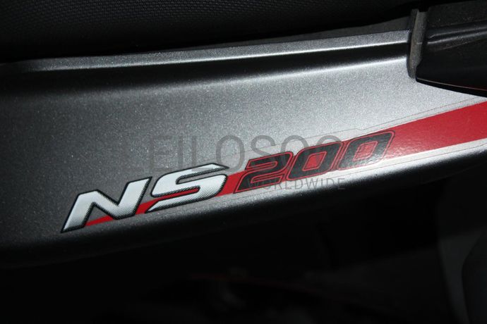 Bajaj Pulsar NS 200 FI ABS