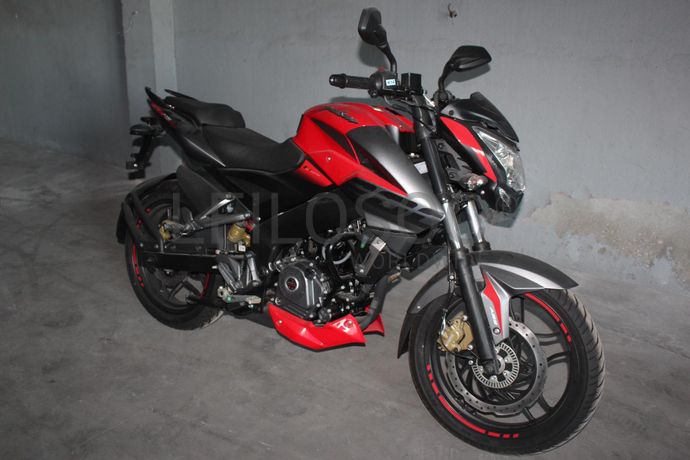 Bajaj Pulsar NS 200 FI ABS
