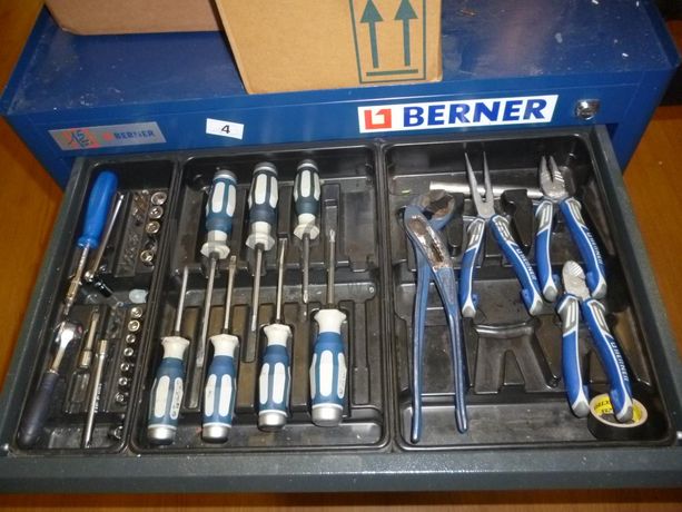 Carro para ferramentas  + Equipamento Diverso