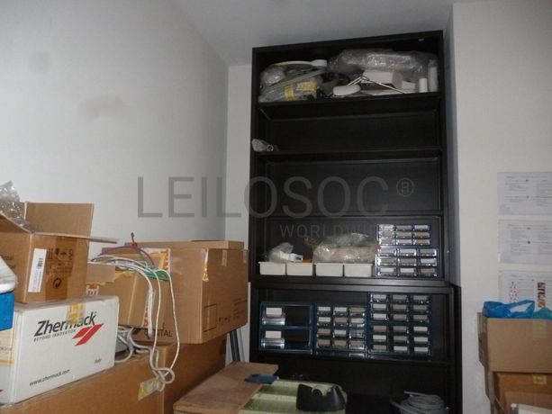 Carro para ferramentas  + Equipamento Diverso