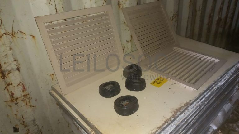 Diversos + Diversos + Contentor de 40P ·