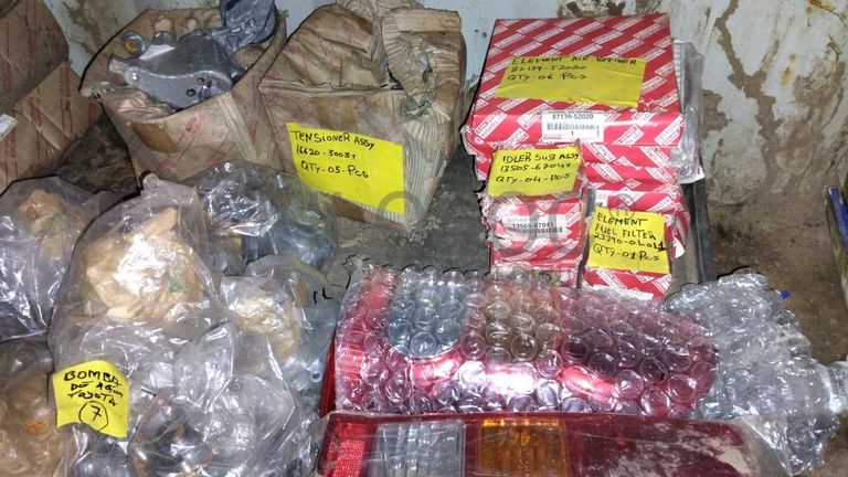 Tubos de escape + Kit de faroís + Faroís + Filtros + Diversos + Filtros + Filtros + 2042 + Filtros + Filtros + Diversos + Diversos + Farois + Freios + Filtros + Filtros + Filtros + Filtros + Diversos + Filtros + Diversos + Divesos + Filtros + Filtros + Diversos + Diversos + Sensores + Diversos + Filtros + Diversos + Diversos + Rolamentos + Diversos + Diversos + Diversos + Diversos + Diversos + Filtros + Diversos + Diversos + Transfomador + Contentor de 40P ·