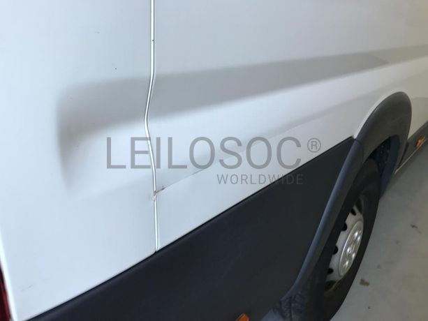 Peugeot Boxer 2.0 Blue HDI · Ano 2017