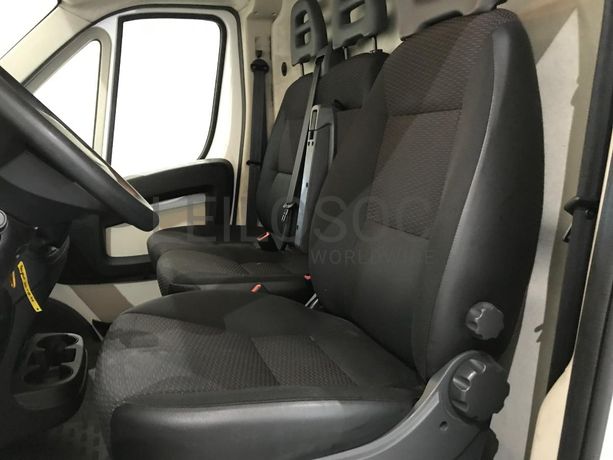 Peugeot Boxer 2.0 Blue HDI · Ano 2017