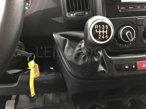 Peugeot Boxer 2.0 Blue HDI · Ano 2017