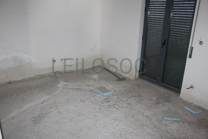 Lote para Construção c/ Benfeitoria · Portalegre