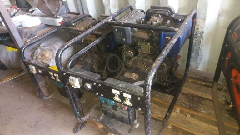 Diversos + Diversos + Diversos + Diversos + Diversos + Diversos + Diversos + Welding Machine + Welding Machine + Welding Machine + Ridgid Machine + Motores + Cut off machine + Caixas de Ferramenta + Varões + Diversos + Frolas + Cintos de Segurança + Diversos + Contentor de 40P ·