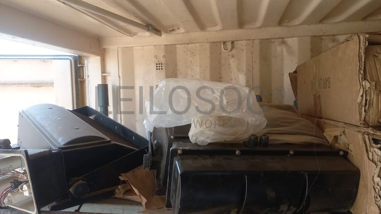 Diversos + Diversos + Diversos + Diversos + Diversos + Diversos + Diversos + Contentor de 40P ·