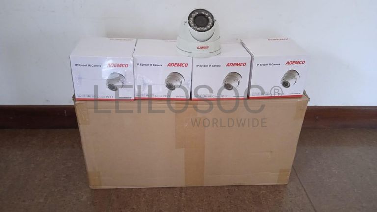 Câmeras de vigilância  + Equipamentos de vigilância  + Equipamentos de vigilância  + Equipamentos de vigilância  + Equipamentos de vigilância  + Equipamentos de vigilância  ·