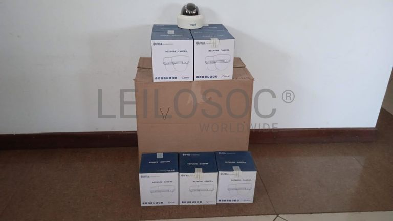 Câmeras de vigilância  + Equipamentos de vigilância  + Equipamentos de vigilância  + Equipamentos de vigilância  + Equipamentos de vigilância  + Equipamentos de vigilância  ·