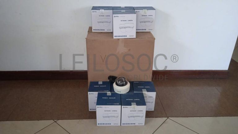 Câmeras de vigilância  + Equipamentos de vigilância  + Equipamentos de vigilância  + Equipamentos de vigilância  + Equipamentos de vigilância  + Equipamentos de vigilância  ·