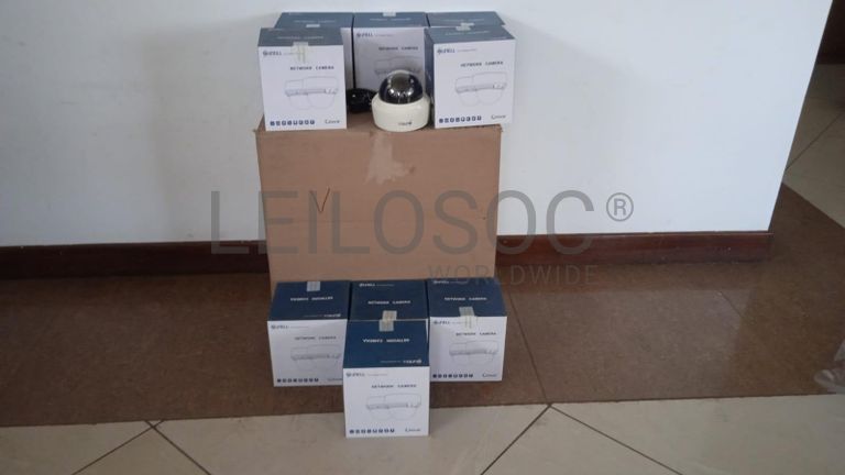 Câmeras de vigilância  + Equipamentos de vigilância  + Equipamentos de vigilância  + Equipamentos de vigilância  + Equipamentos de vigilância  + Equipamentos de vigilância  ·