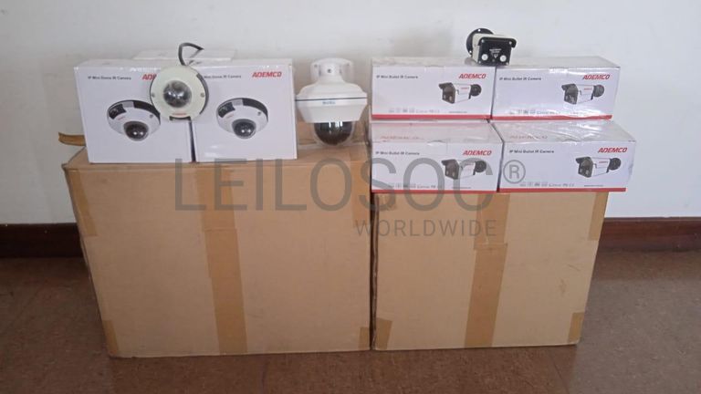 Câmeras de vigilância  + Câmeras IP + Câmeras IP + Câmeras IP + Câmeras IP + Câmeras IP ·