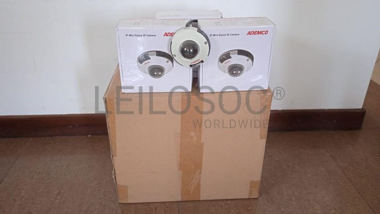 Câmeras de vigilância  + Câmeras IP + Câmeras IP + Câmeras IP + Câmeras IP + Câmeras IP ·