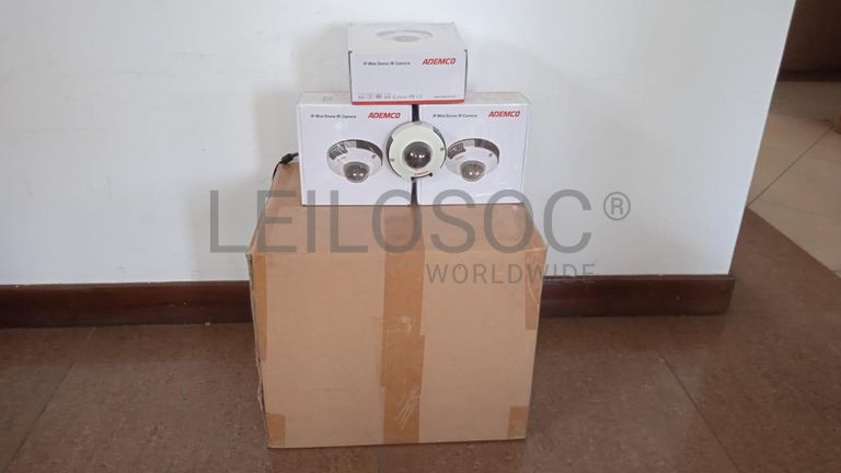 Câmeras de vigilância  + Câmeras IP + Câmeras IP + Câmeras IP + Câmeras IP + Câmeras IP ·