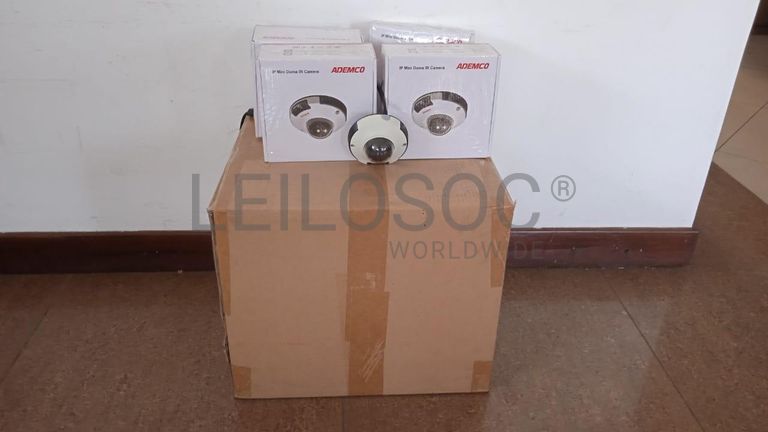 Câmeras de vigilância  + Equipamentos de vigilância  + Equipamentos de vigilância  + Equipamentos de vigilância  + Equipamentos de vigilância  + Equipamentos de vigilância  ·