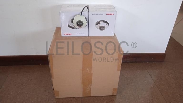 Câmeras de vigilância  + Equipamentos de vigilância  + Equipamentos de vigilância  + Equipamentos de vigilância  + Equipamentos de vigilância  + Equipamentos de vigilância  ·