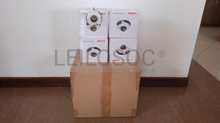 Câmeras de vigilância  + Equipamentos de vigilância  + Equipamentos de vigilância  + Equipamentos de vigilância  + Equipamentos de vigilância  + Equipamentos de vigilância  ·