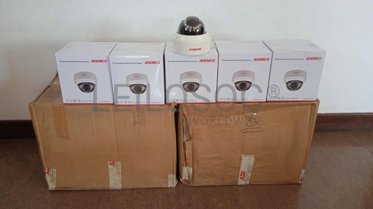 Câmeras de vigilância  + Equipamentos de vigilância  + Equipamentos de vigilância  + Equipamentos de vigilância  + Equipamentos de vigilância  + Equipamentos de vigilância  ·