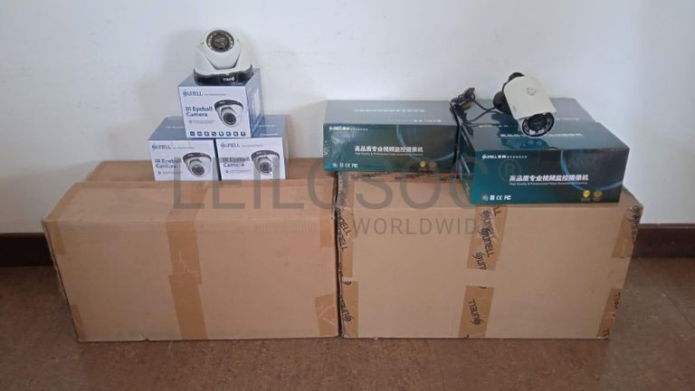 Equipamentos de vigilância  + Equipamentos de vigilância  + Equipamentos de vigilância  + Equipamentos de vigilância  + Equipamentos de vigilância  + Equipamentos de vigilância  ·