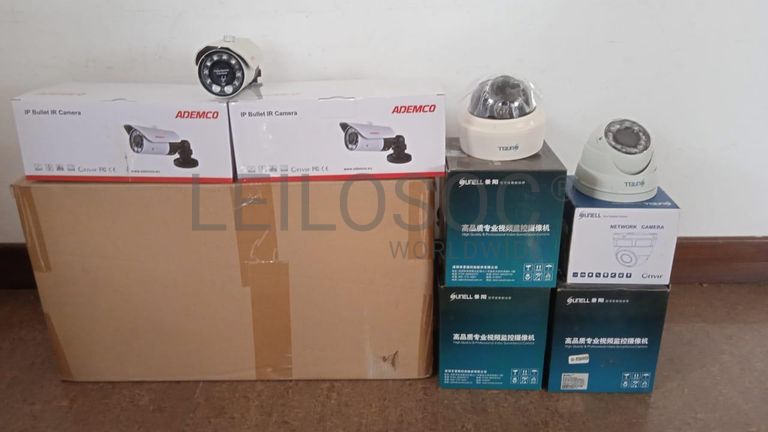 Equipamentos de vigilância  + Equipamentos de vigilância  + Equipamentos de vigilância  + Equipamentos de vigilância  + Equipamentos de vigilância  ·